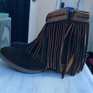 Circle G Fringe Ankle Boots